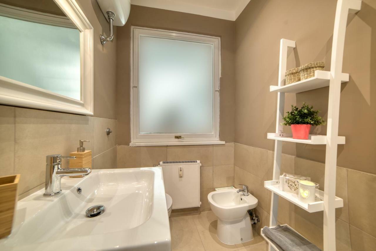 Domus Claudia Apartment Roma Ngoại thất bức ảnh